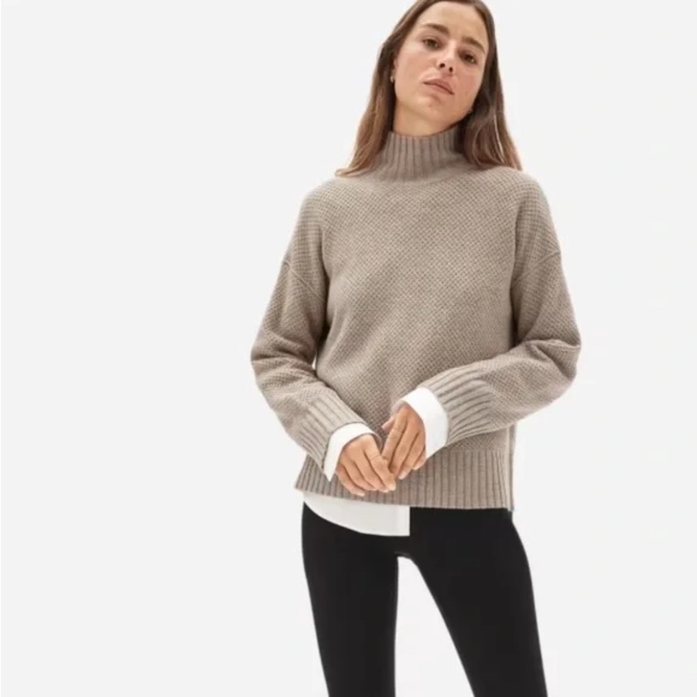 Everlane Stroopwaffle Cashmere Sweater Size Medium